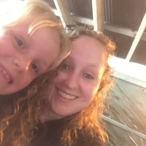 Meet your Posher, Whitney